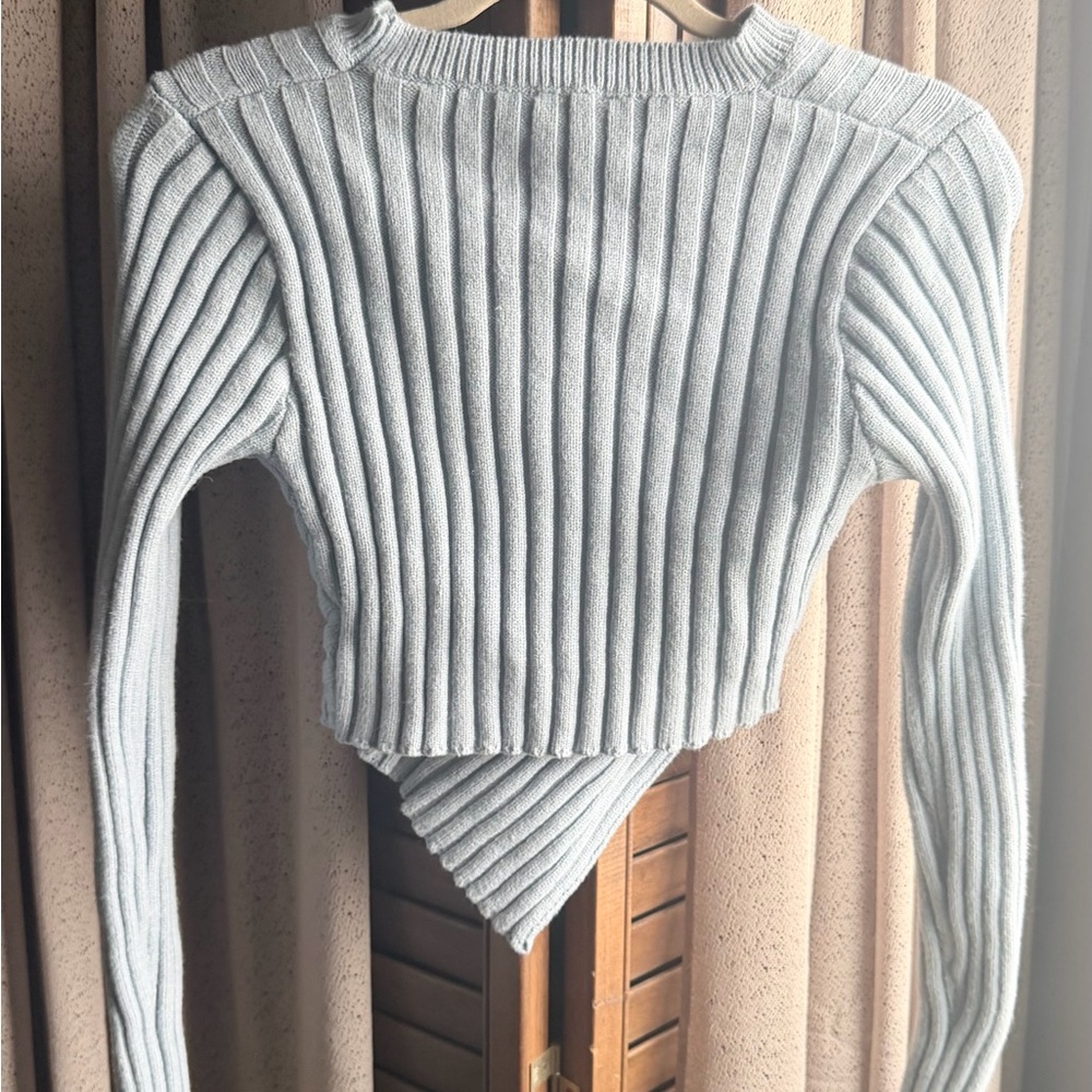 Blue Ribbed Knit Sweater - Picture 4 of 5